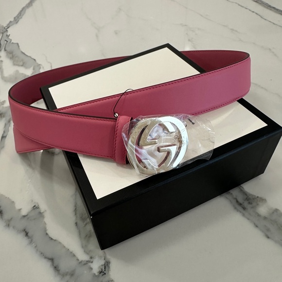 Gucci GG Logo Belt - Picture 4 of 7